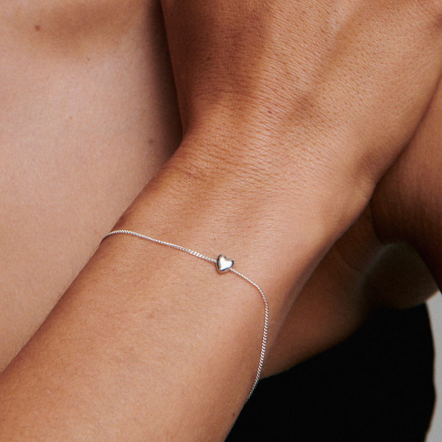 Puffed Heart Bracelet | Sliding Charm Bracelet