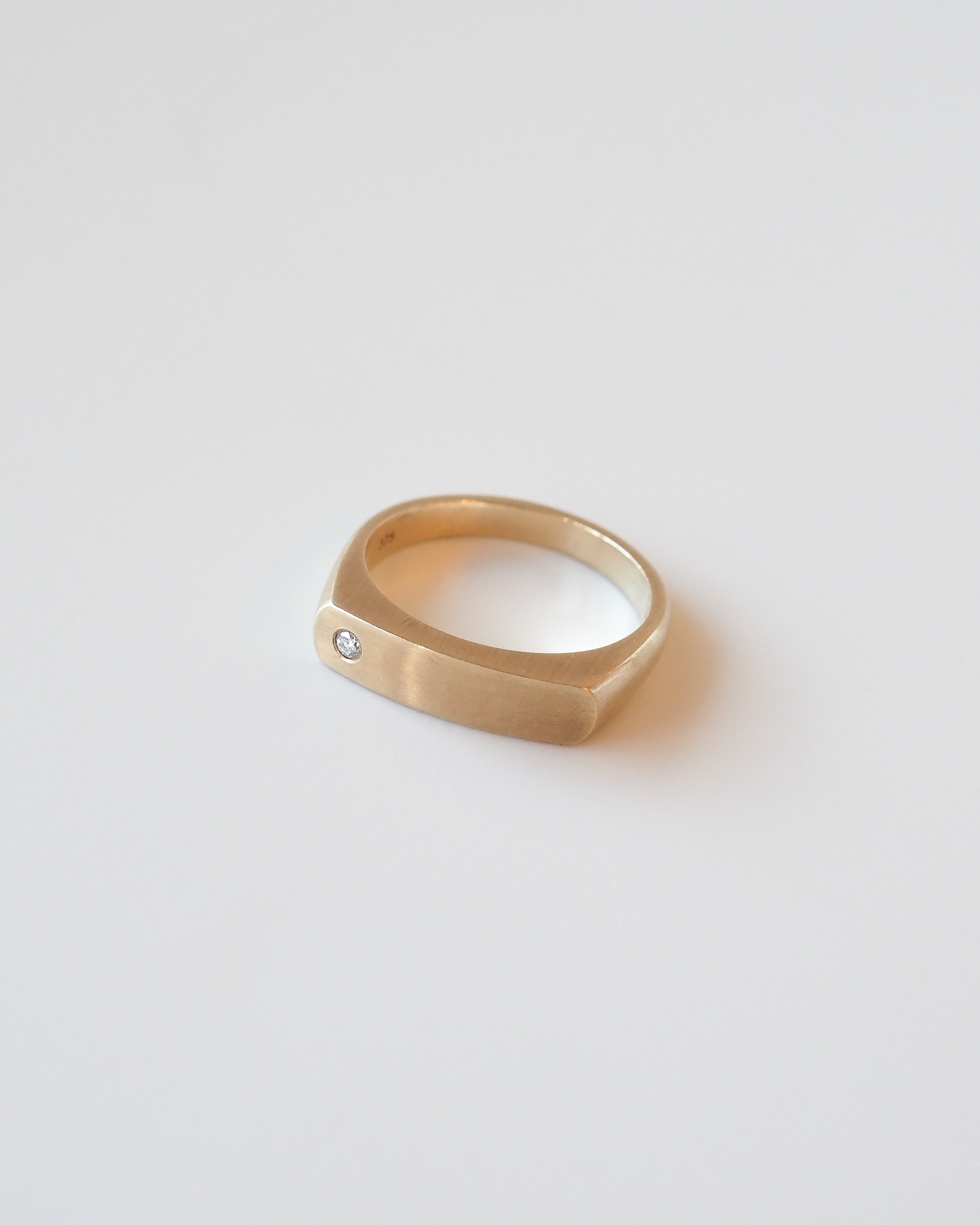 Men's Narrow Signet Ring | Archive Ring