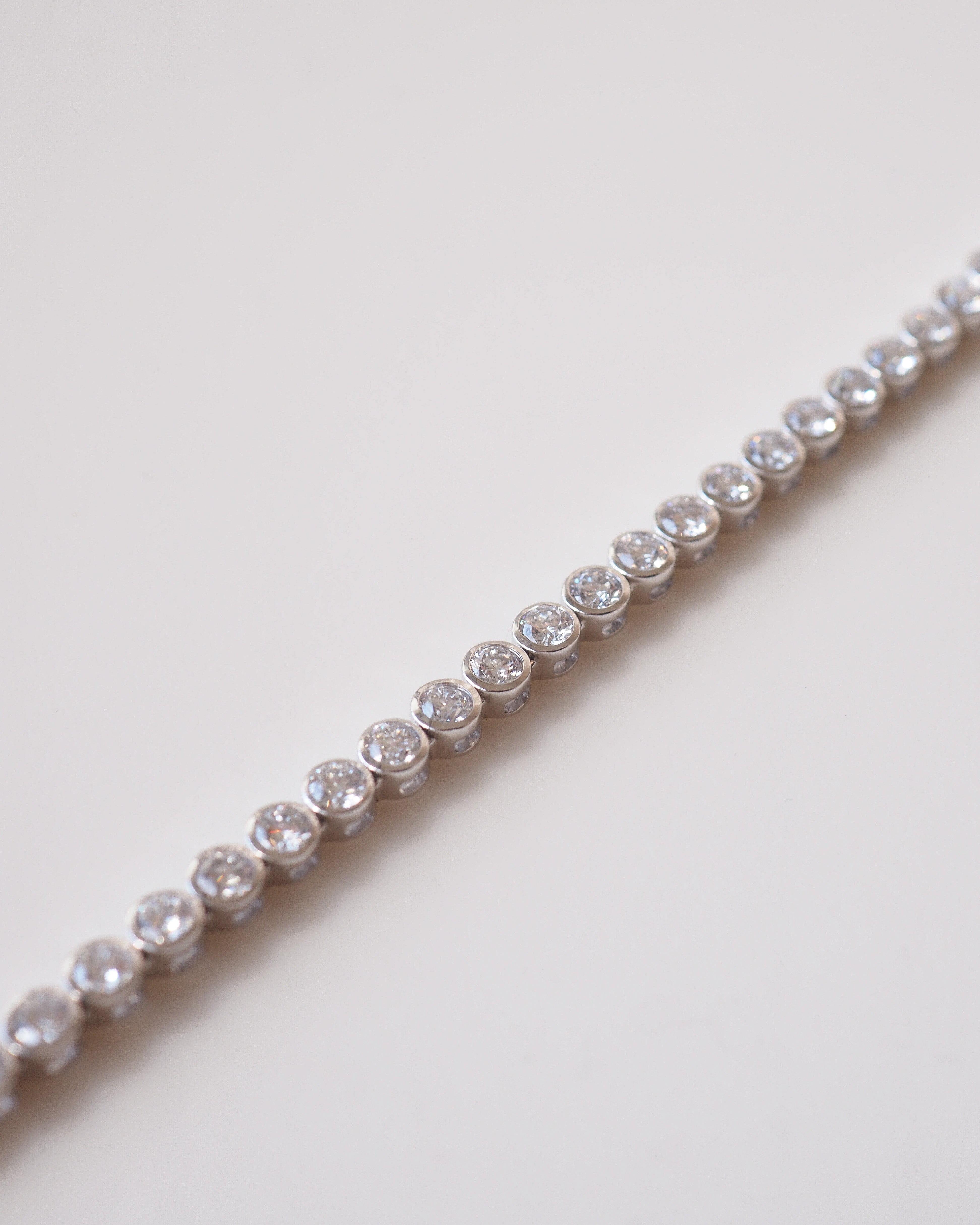 Round Bezel Tennis Bracelet | 5ct Tennis Bracelet