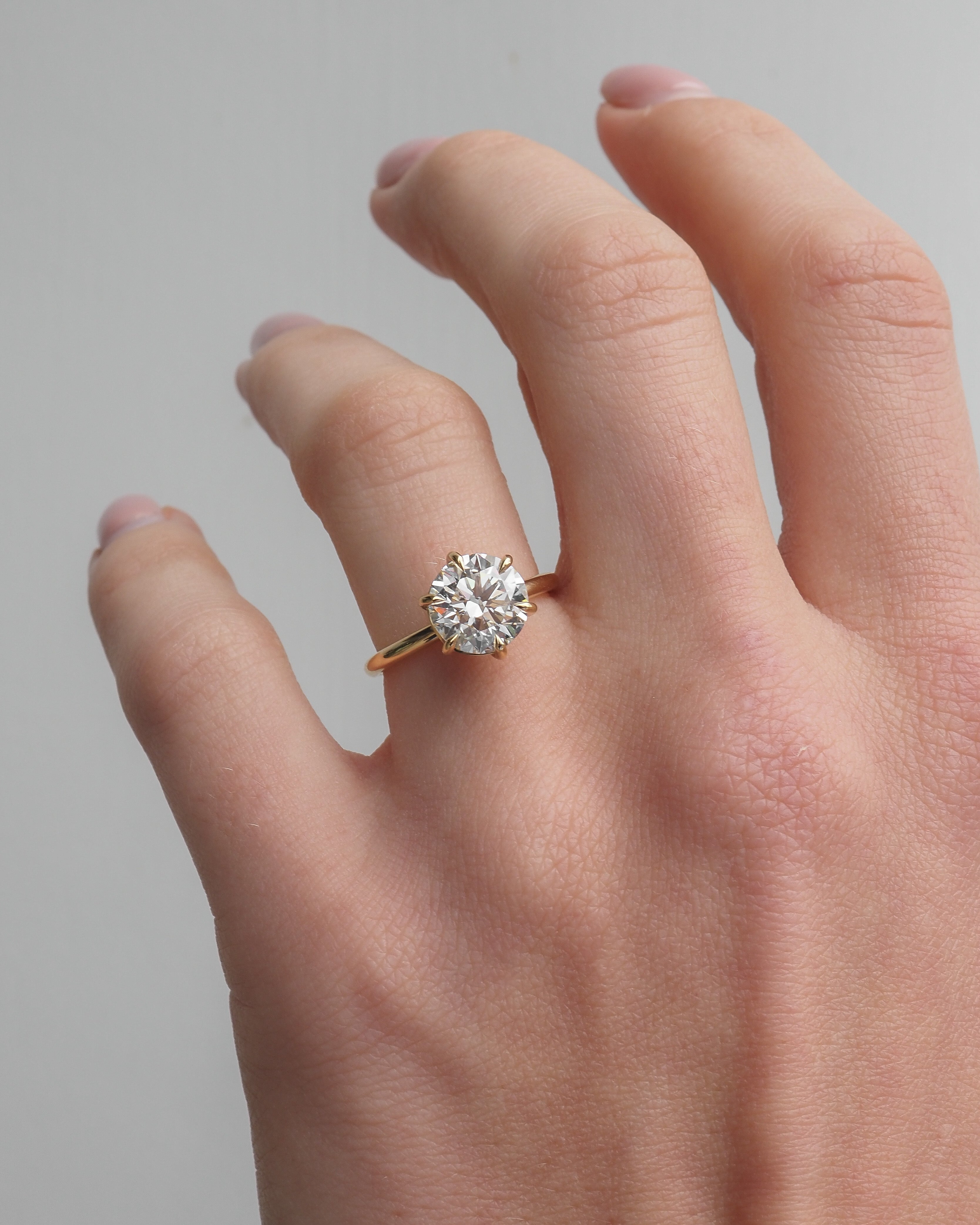 Round Brilliant Solitaire | 2.5ct Engagement Ring