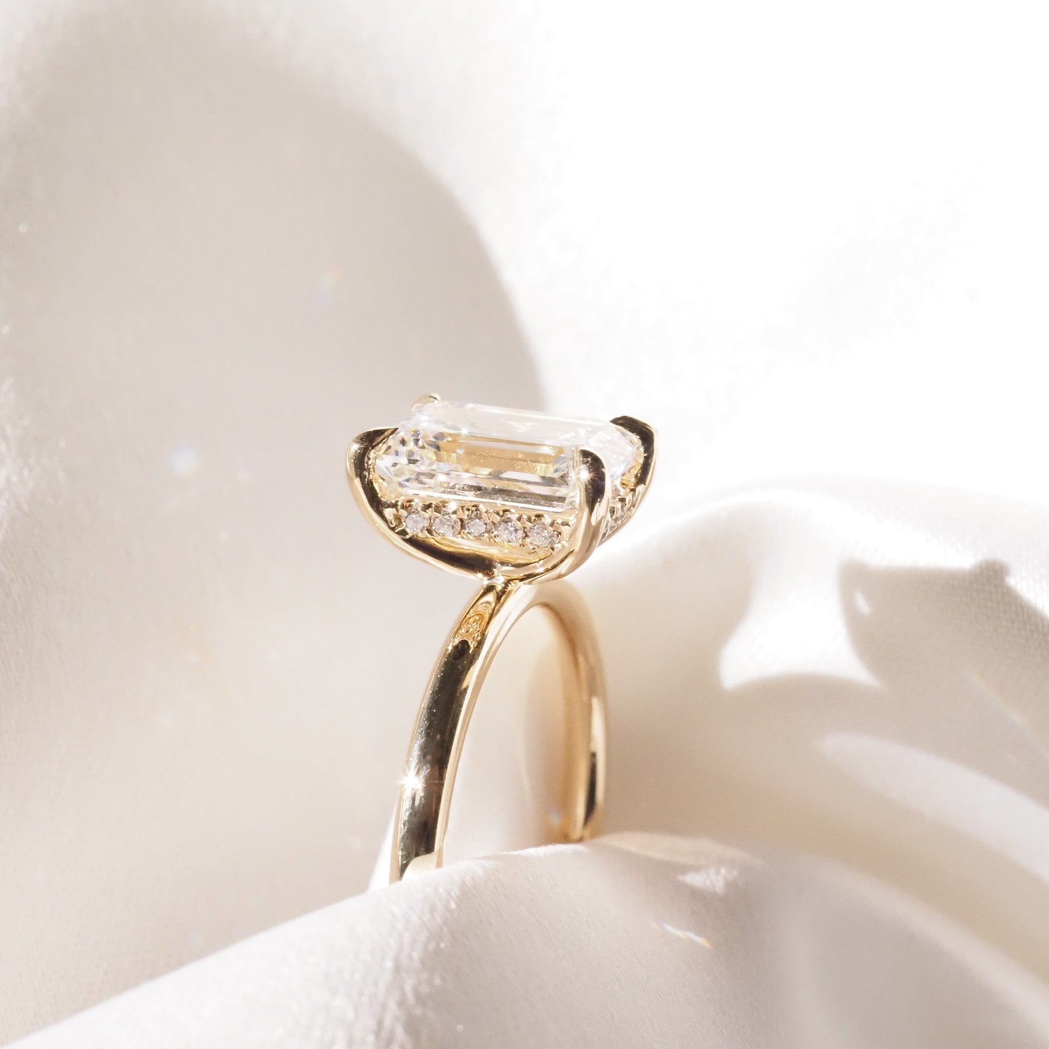 Eva | 2ct Emerald Hidden Halo Lab-Grown Diamond Engagement Ring