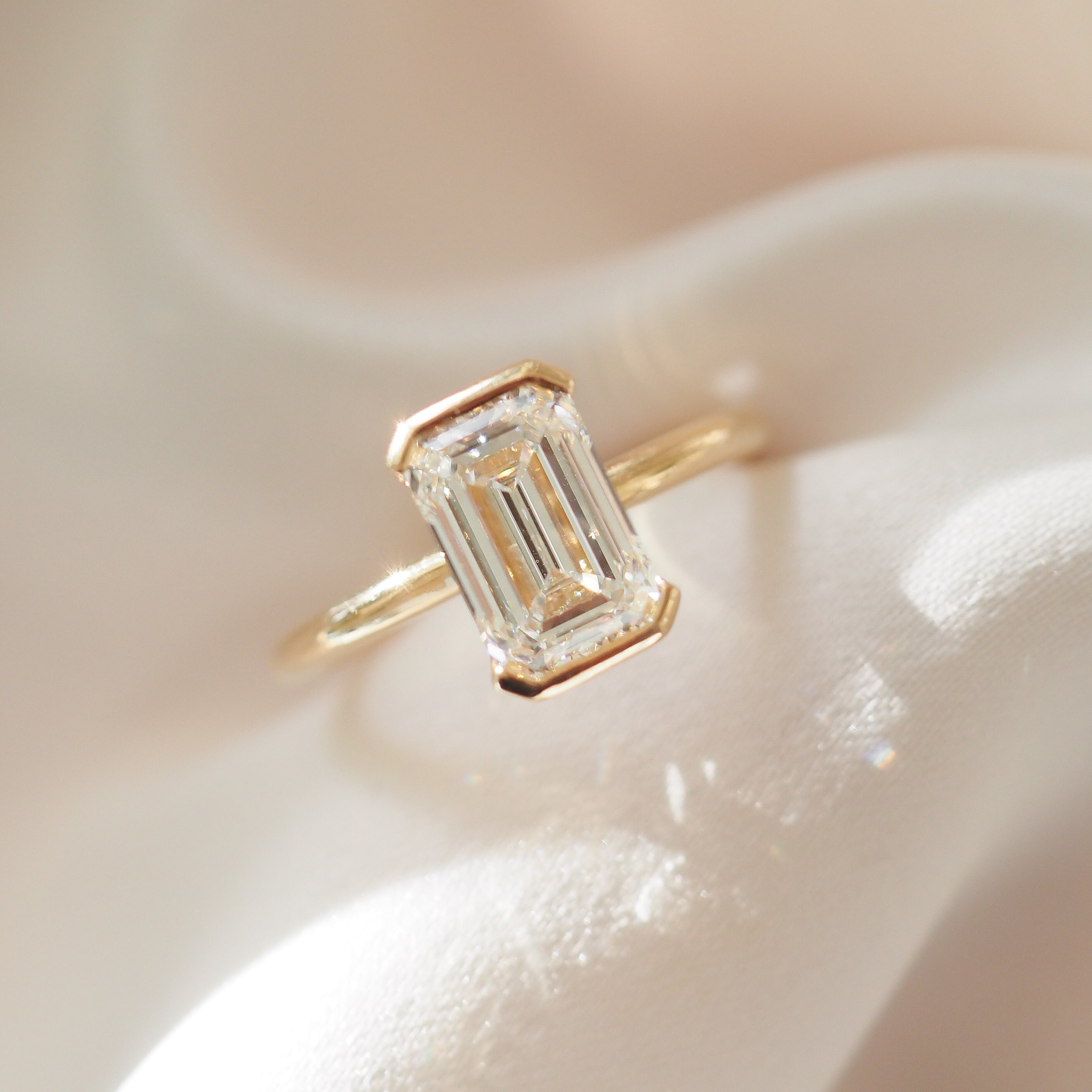 Evie | 2ct Emerald Lab-Grown Diamond Solitaire Engagement Ring