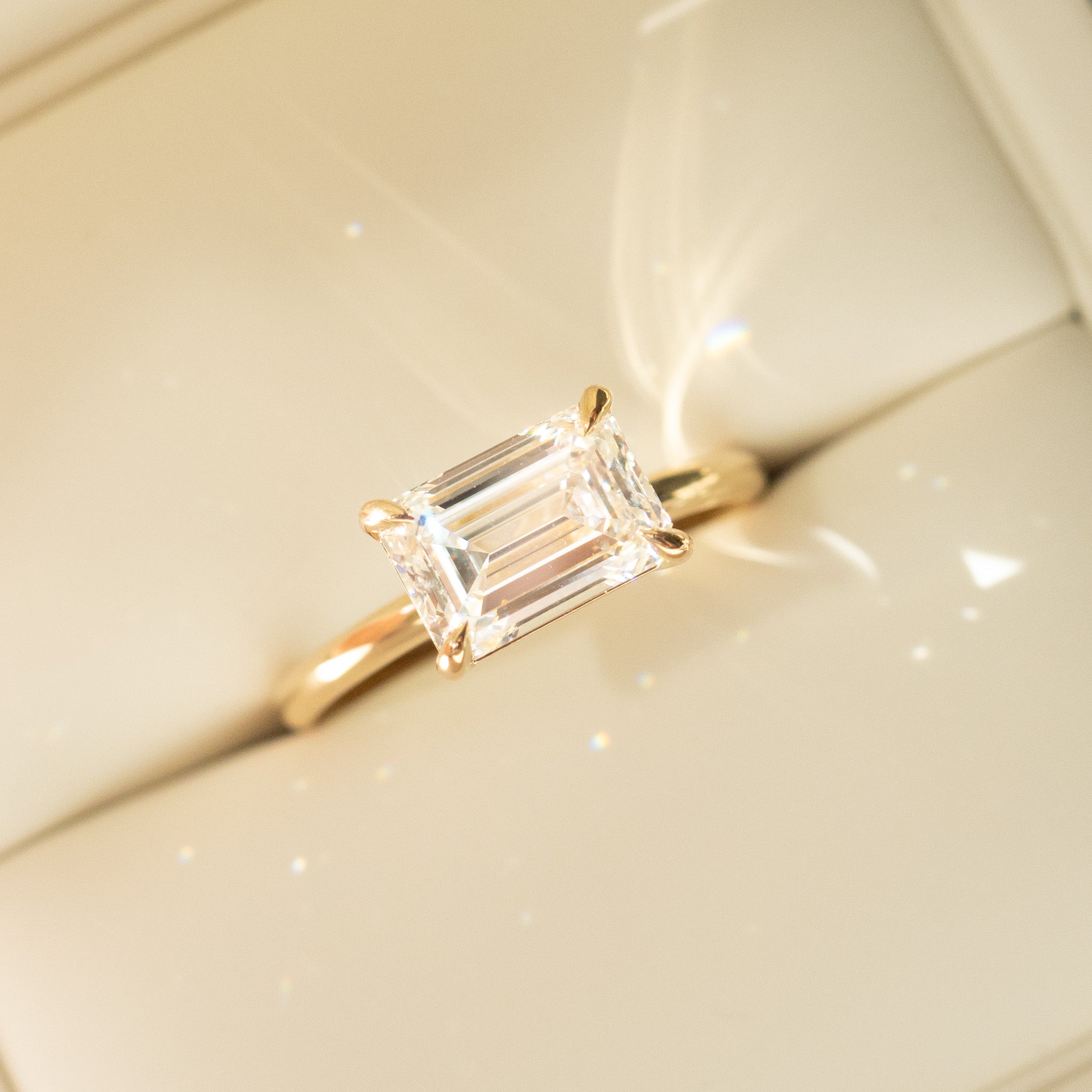 Fae | 2ct Emerald Lab-Grown Diamond Ring