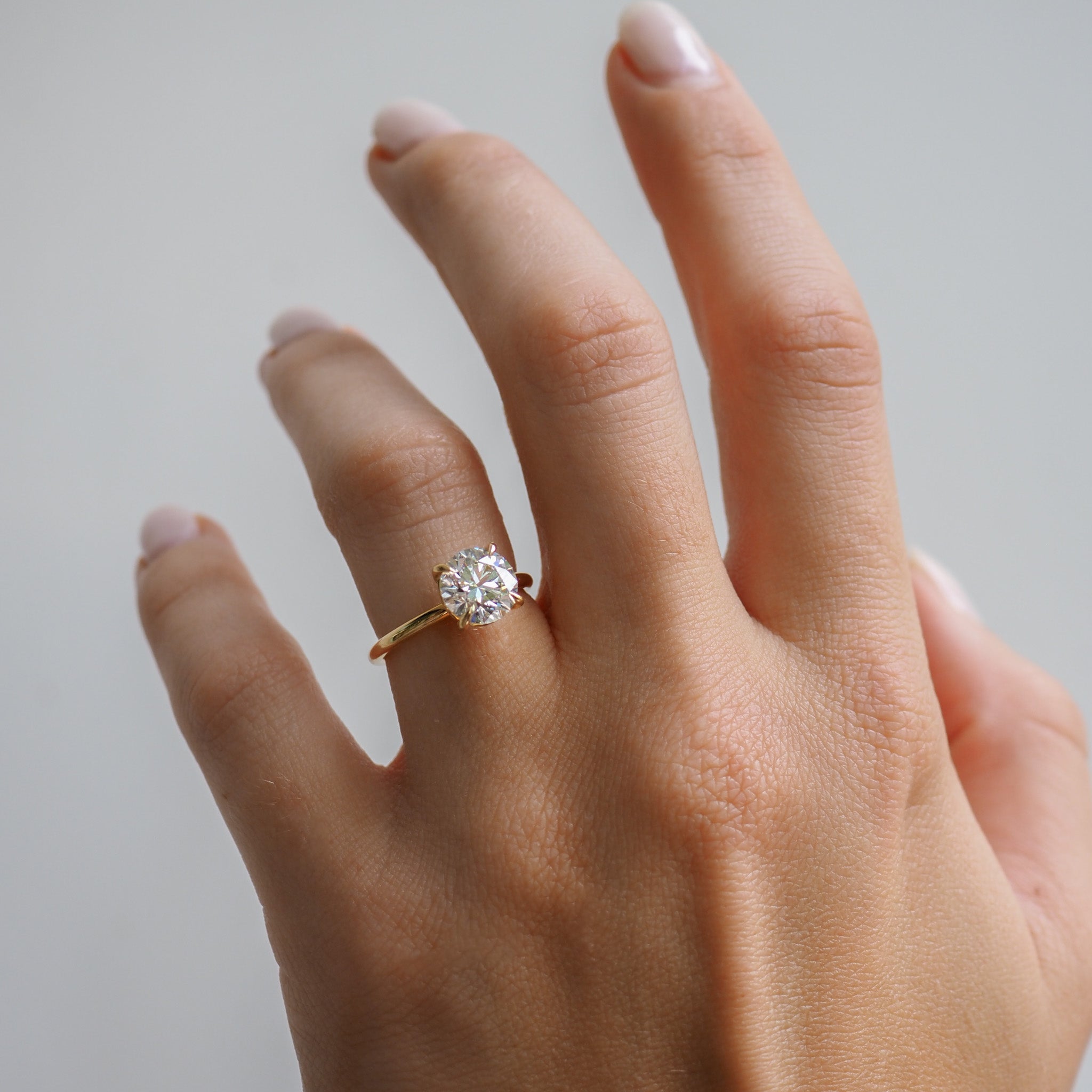 Cleo | 2ct Round Lab-Grown Diamond Ring