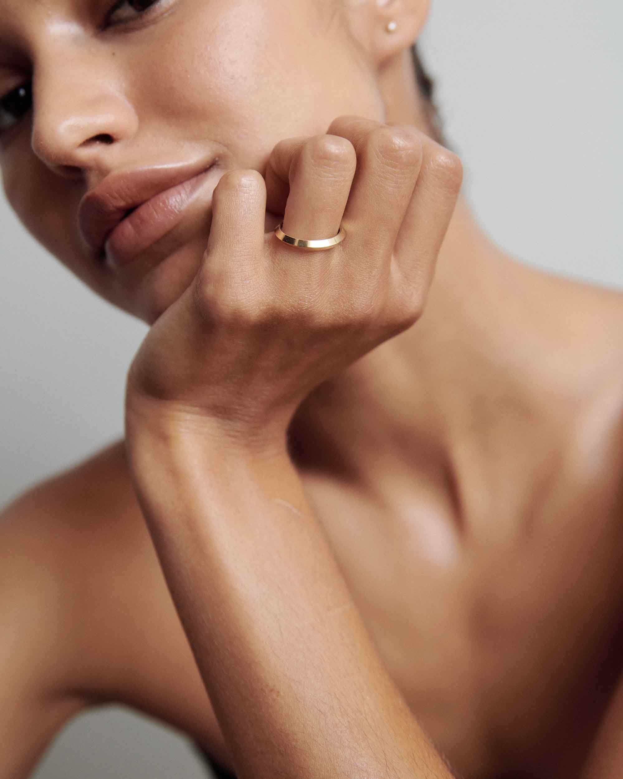Knife Edge Ring