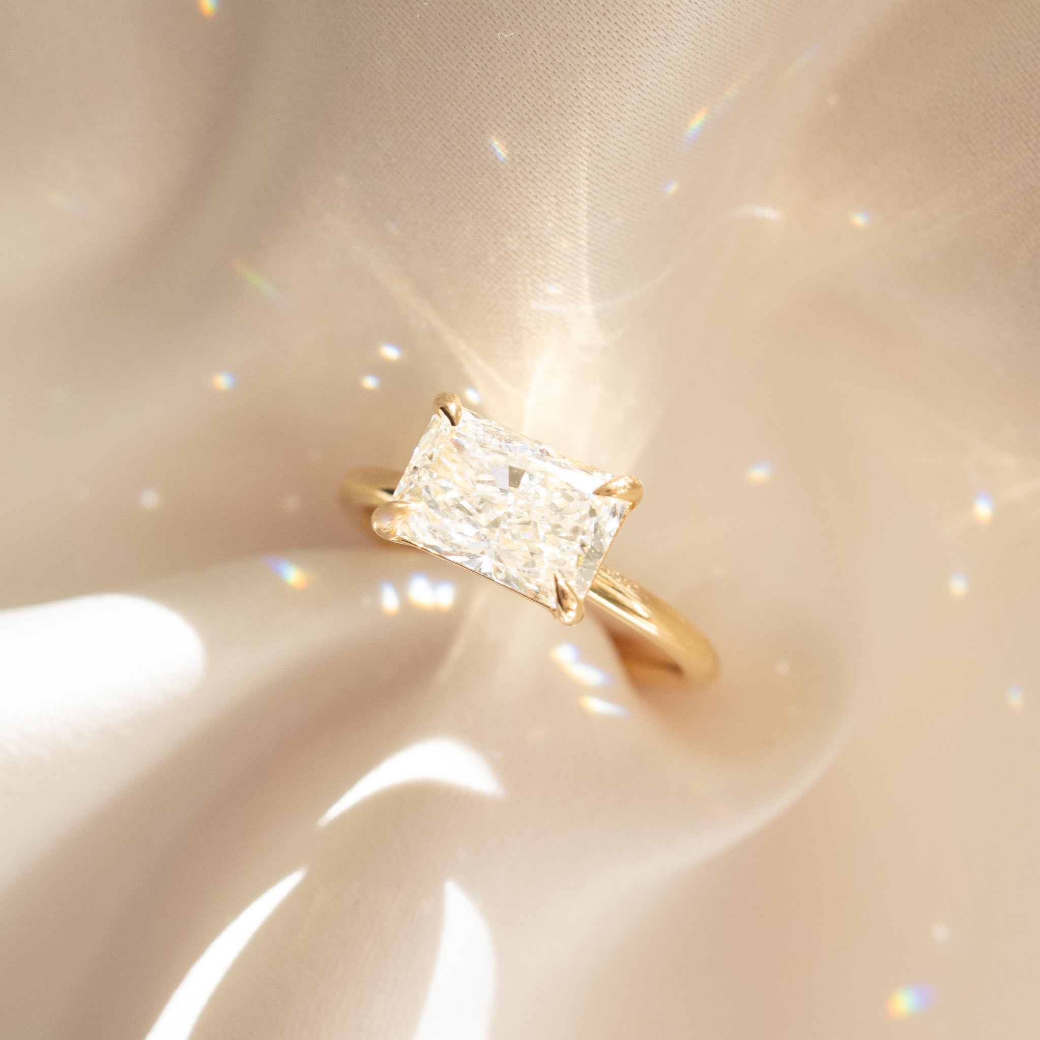 Rai | 2ct Radiant Lab-Grown Diamond Ring